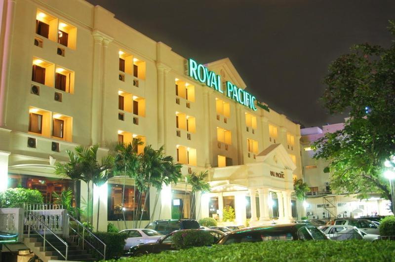 Royal Pacific Hotel バンコク都 エクステリア 写真